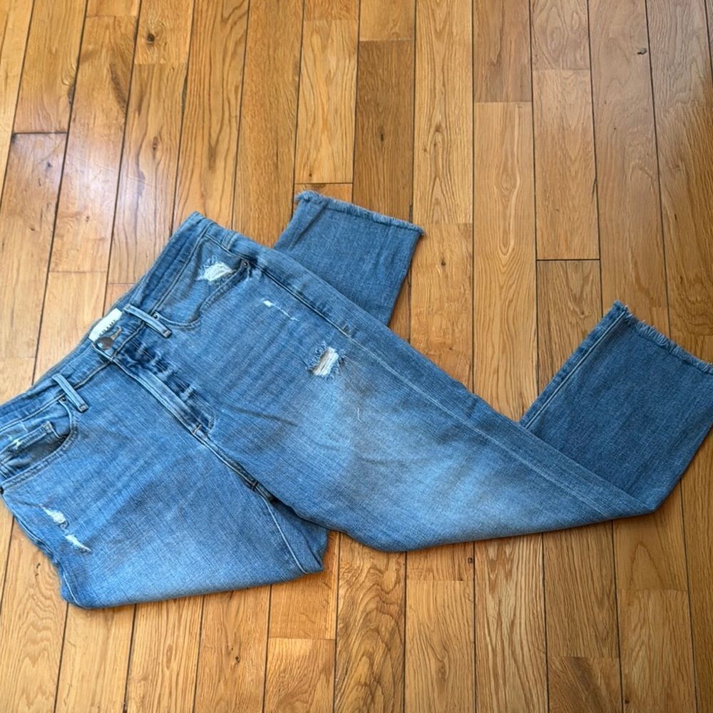 Frame Le Beau Crop Distressed Jeans